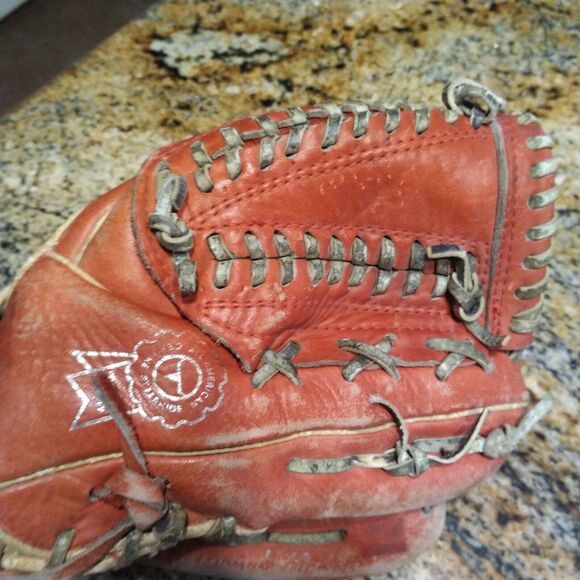 Rare Vintage Red Everlast Wing Tip Back Leather Baseball Glove Fielders Mitt RHT - Picture 3 of 14